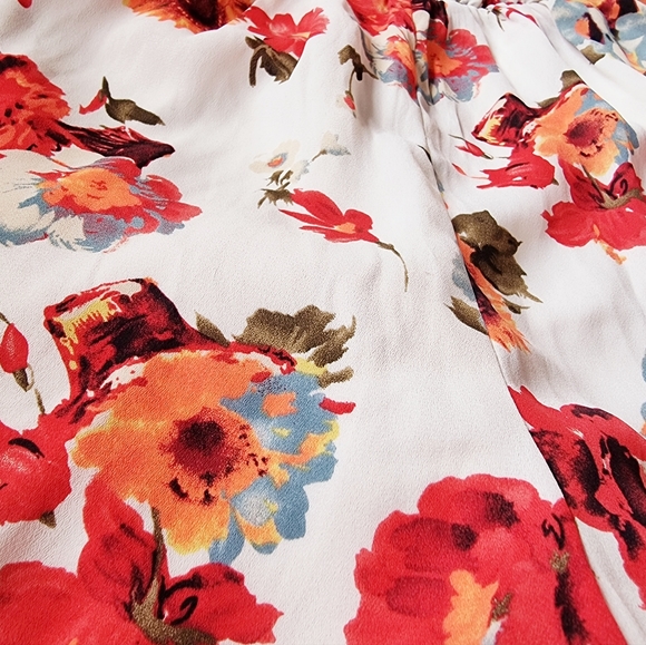 Sienna Sky Floral Romper - Picture 8 of 8